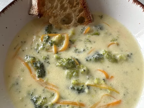 Videorecept na Brokolicovo-čedarová polévka