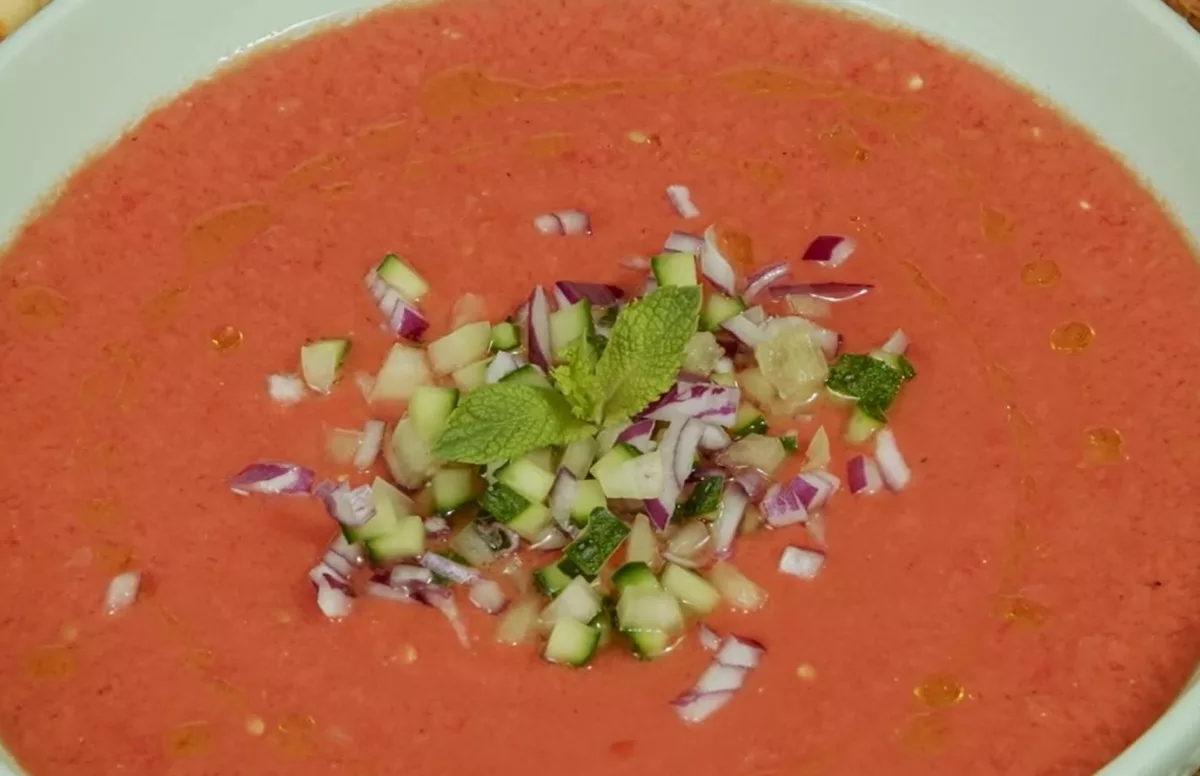 Polévka Gazpacho - letní, osvěžující