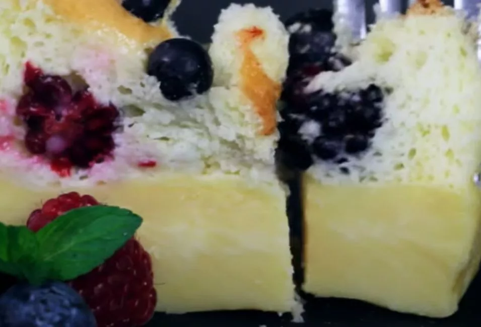 Dvouvrstvý kouzelný dort - tajemství více vrstev v jediném těstě
