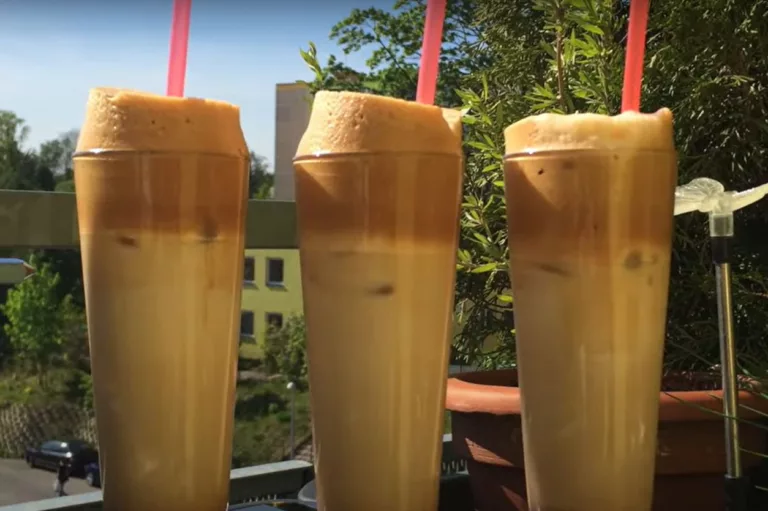 Recept s postupem na ledové frappé