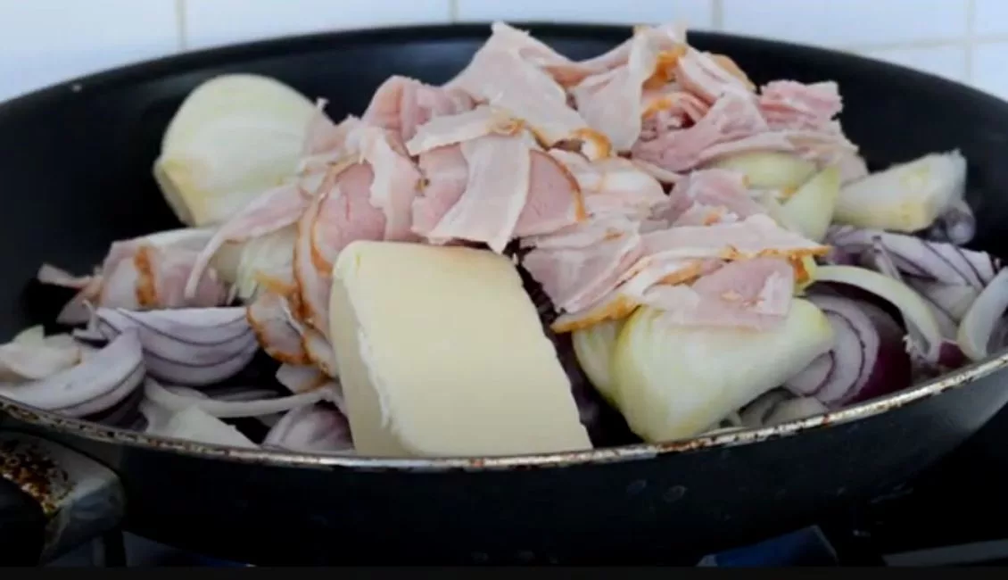 Recept na rychlý slaný koláč Cibulák