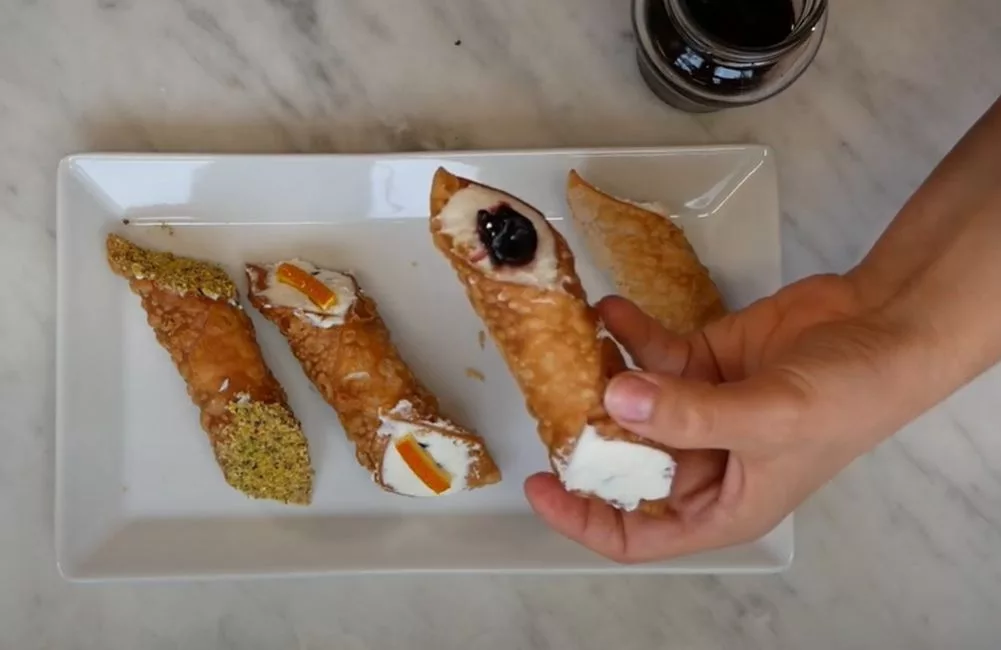 Recept na Cannoli: Italská hříšná sladkost, pocházející ze Sicilského ostrova