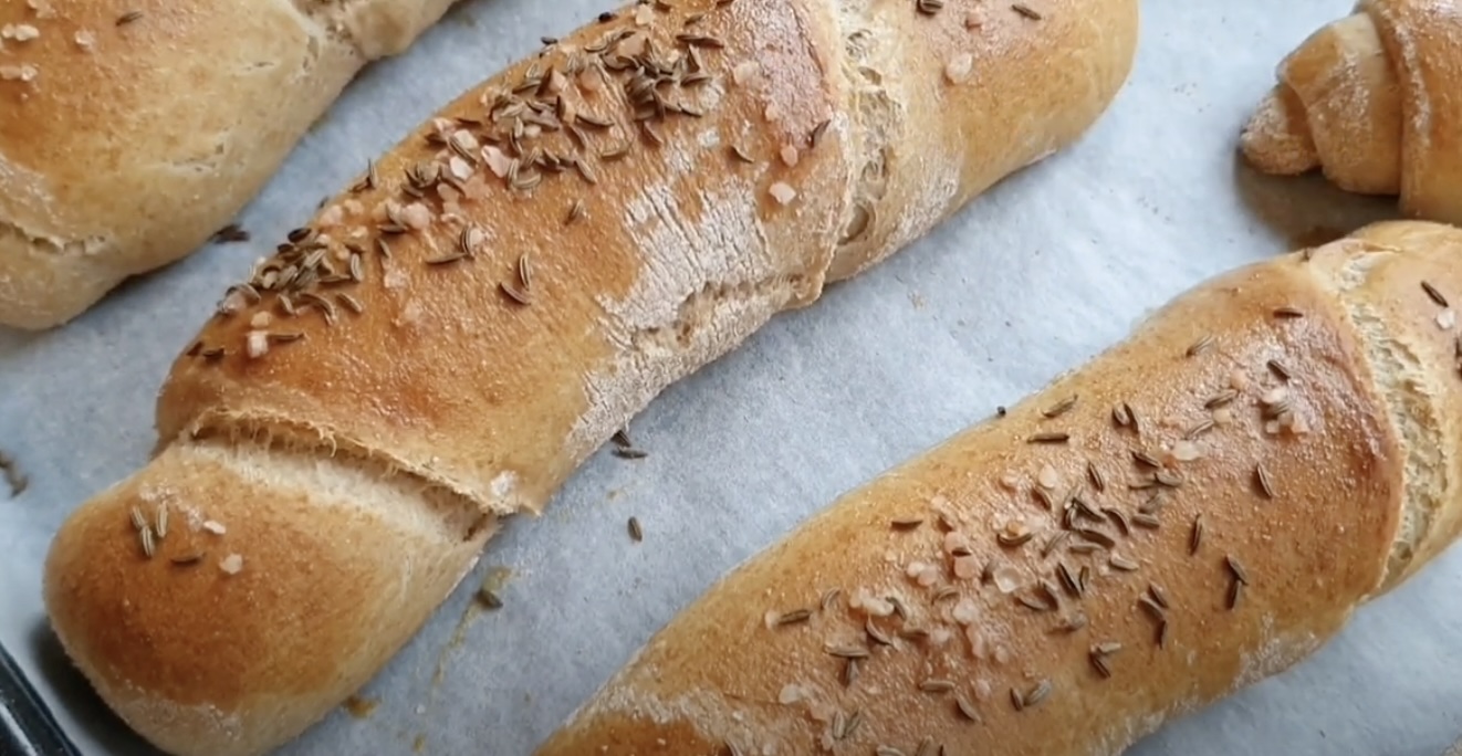 Obrázek receptu na Špaldové rohlíky .