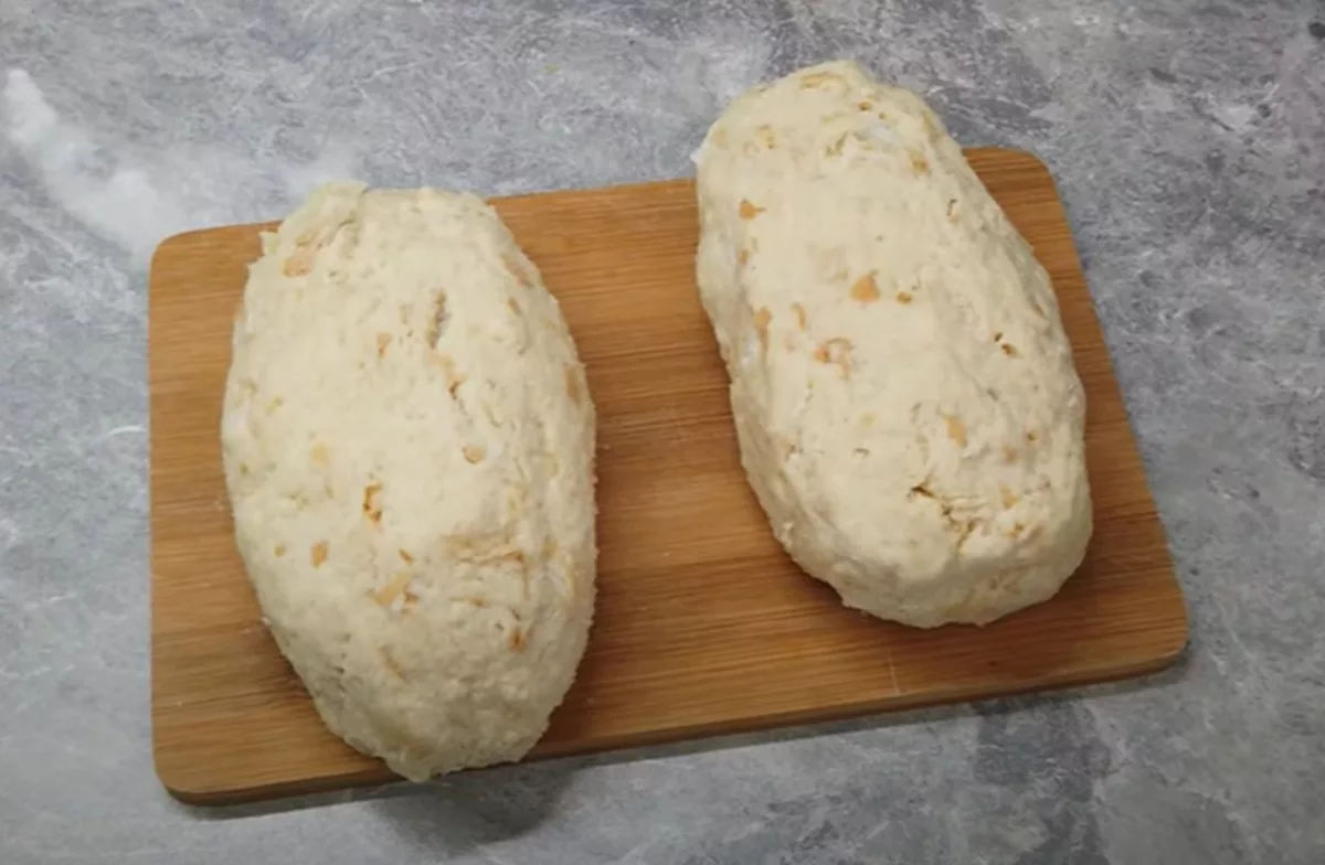 Recept na Rychlejší verze nadýchaného Houskového knedlíku bez kynutí