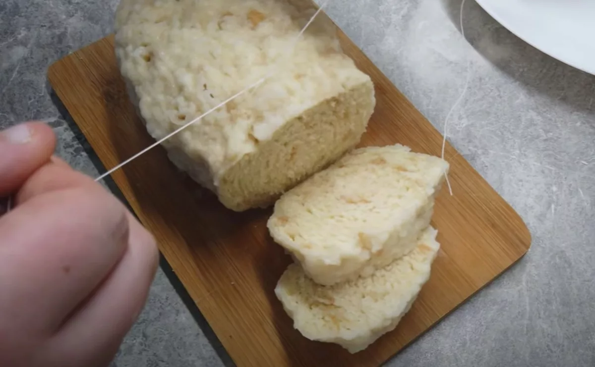 Recept na Rychlejší verze nadýchaného Houskového knedlíku bez kynutí