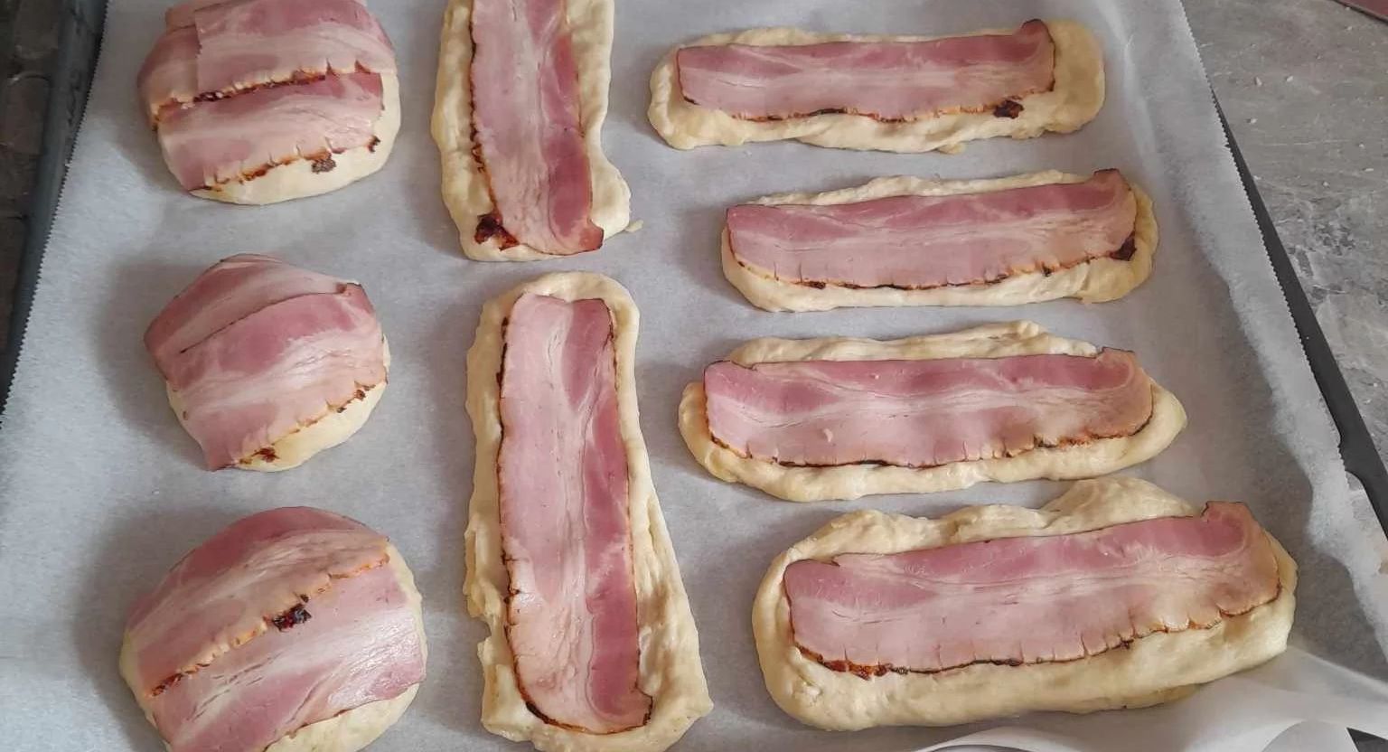 Recept na domácí Anglické rohlíky a bochánky