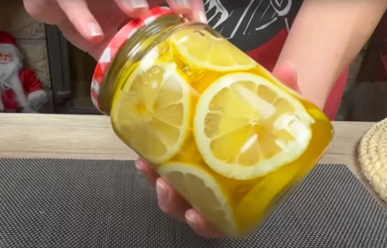 Obrázek receptu na citronový sirup na kašel.