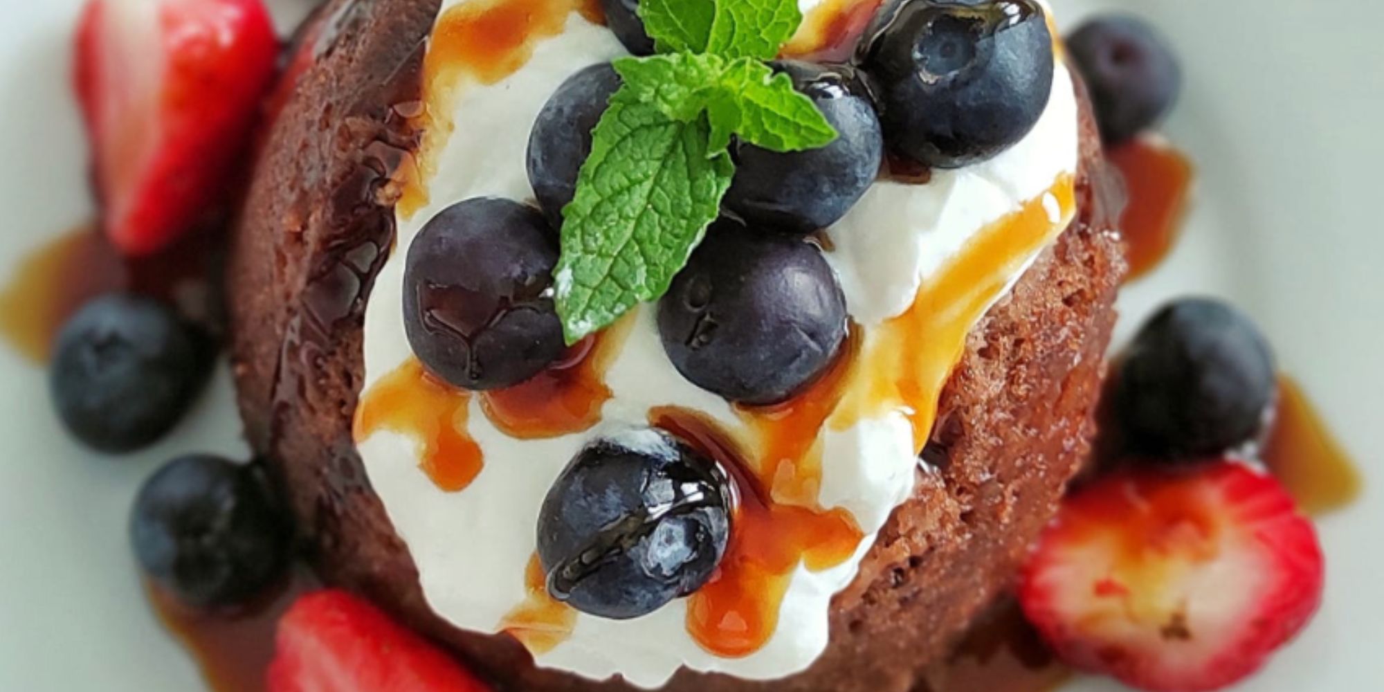 Obrázek receptu na Hrnečkový čokoládový Mugcake - rychlodortík z mikrovlnky