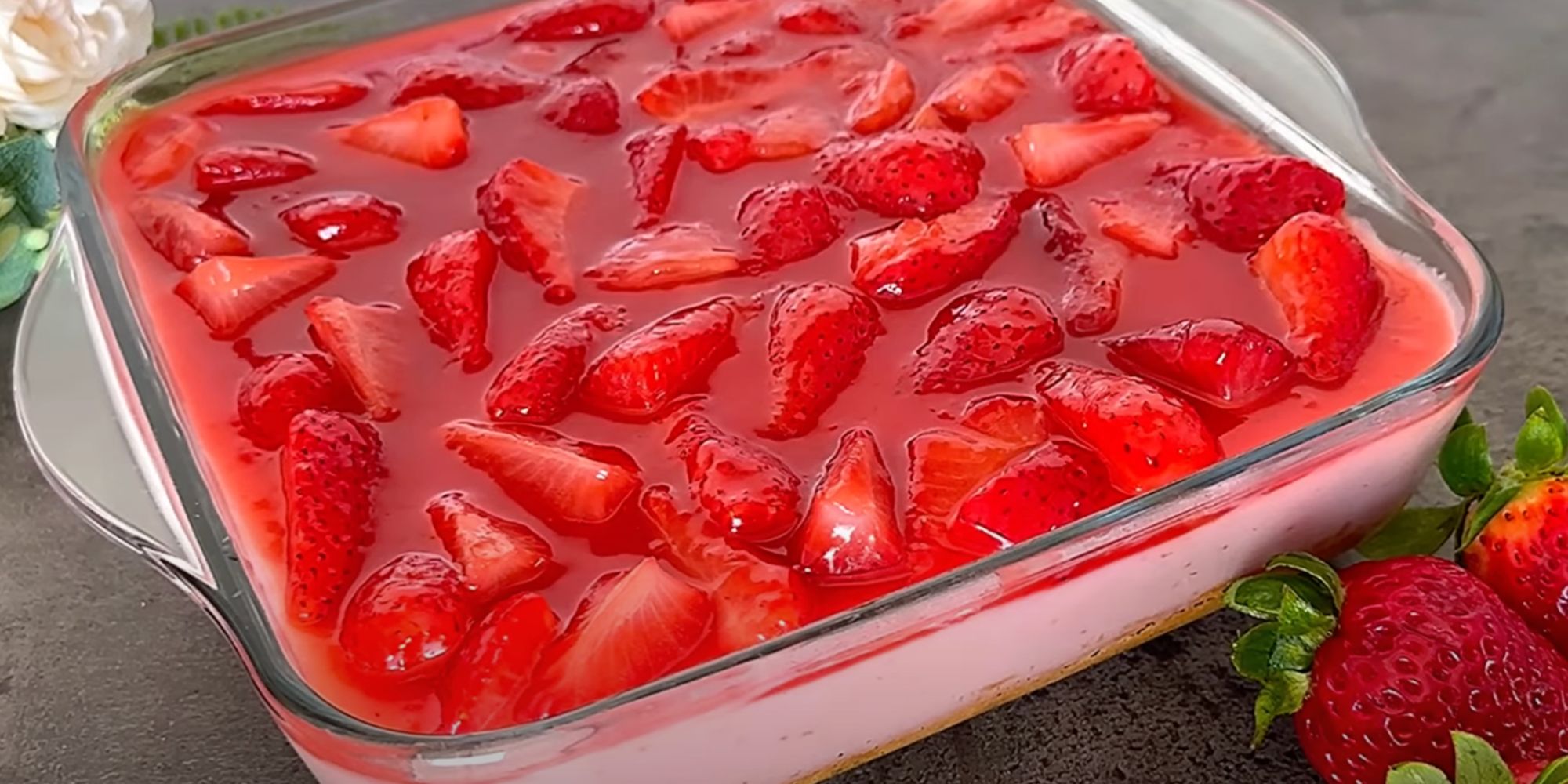 Obrázek receptu na Studený jahodový dort, bez krému a bez želatiny, perfektní recept, který musíte vyzkoušet