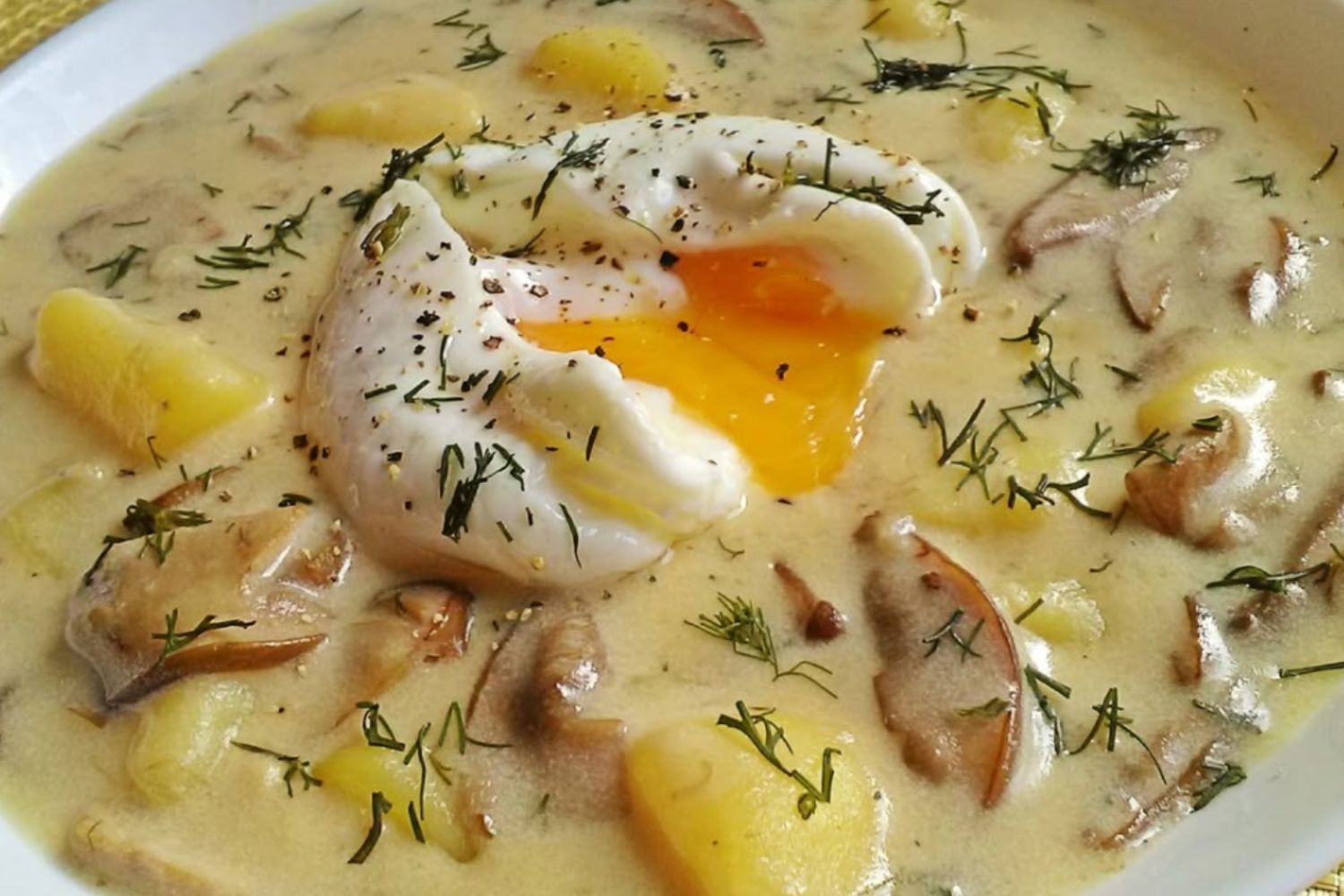 Obrázek receptu na Kulajdu - krémovou královnu mezi českými polévkami