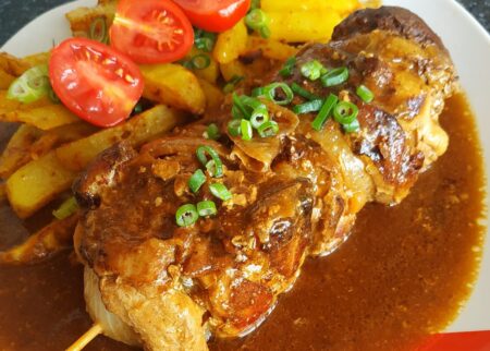 Obrázek k receptu na ražniči s hranolkama