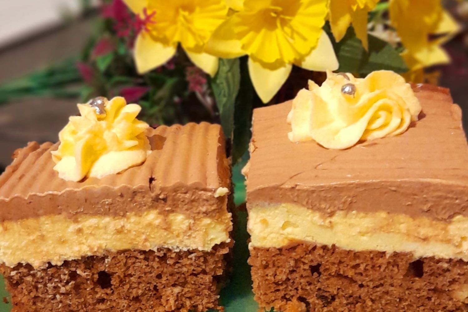 Obrázek receptu na Koňakové s čokoládou: slavnostní řezy s noblesou