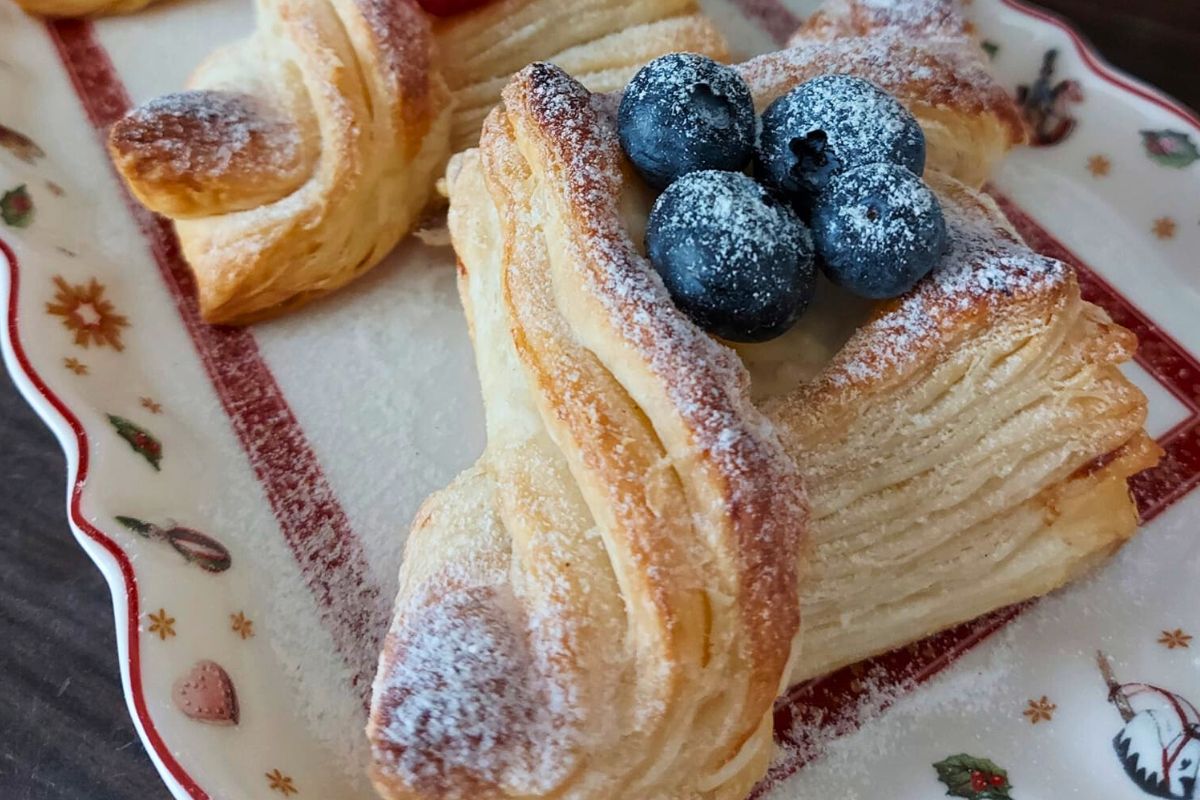 Obrázek k receptu na listové lodičky s ricottou a ovocem