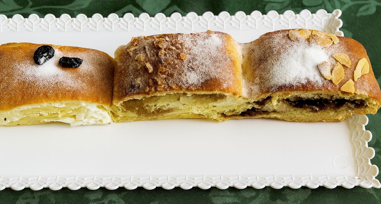 Obrázek receptu na Buchtové vlnění nebo buchtový koláč tří vůní a chutí