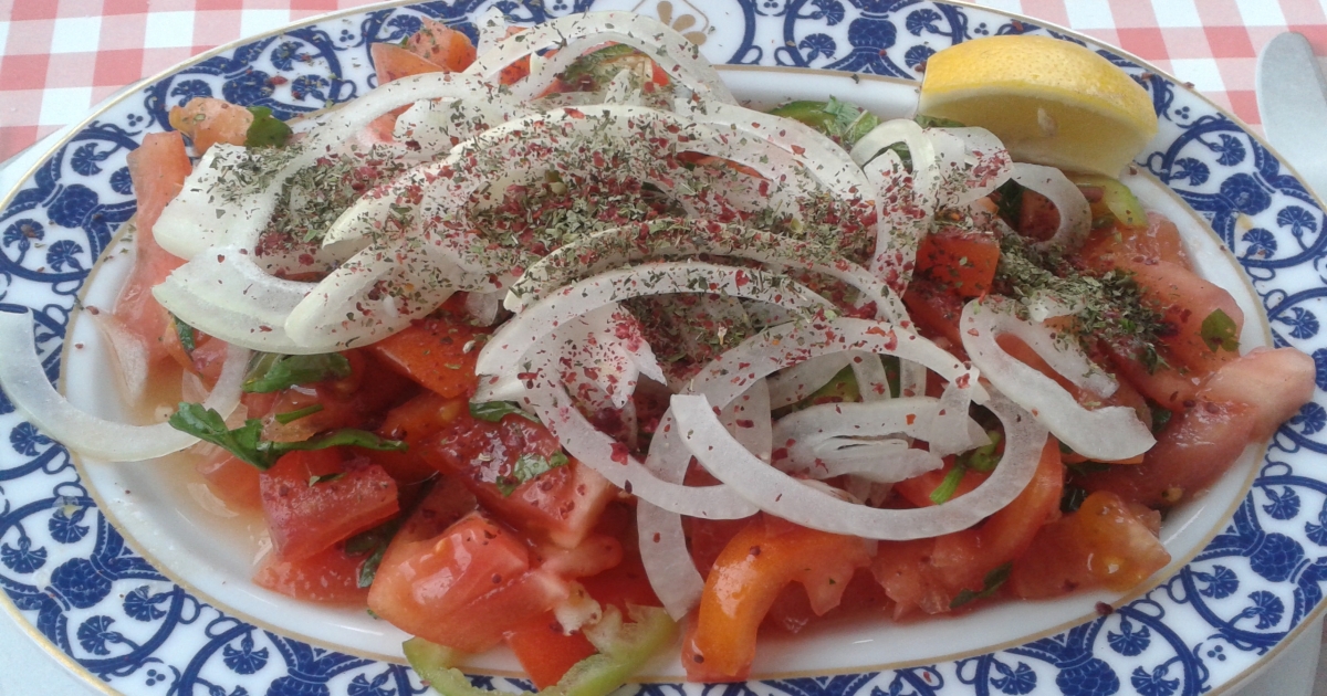 Obrázek k receptu: Salát z českých rajčat i v zimě: báječná zavařená verze