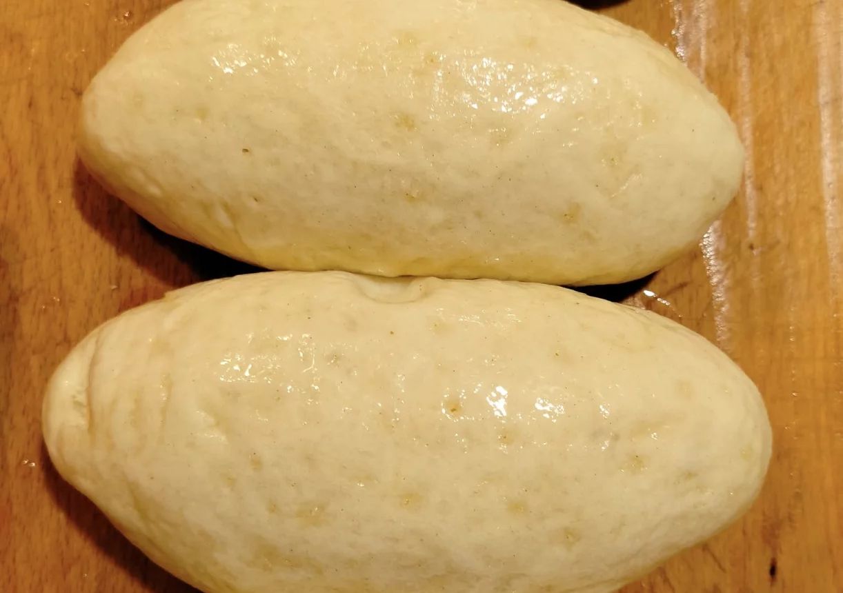 Nadýchaný pařený kynutý knedlík