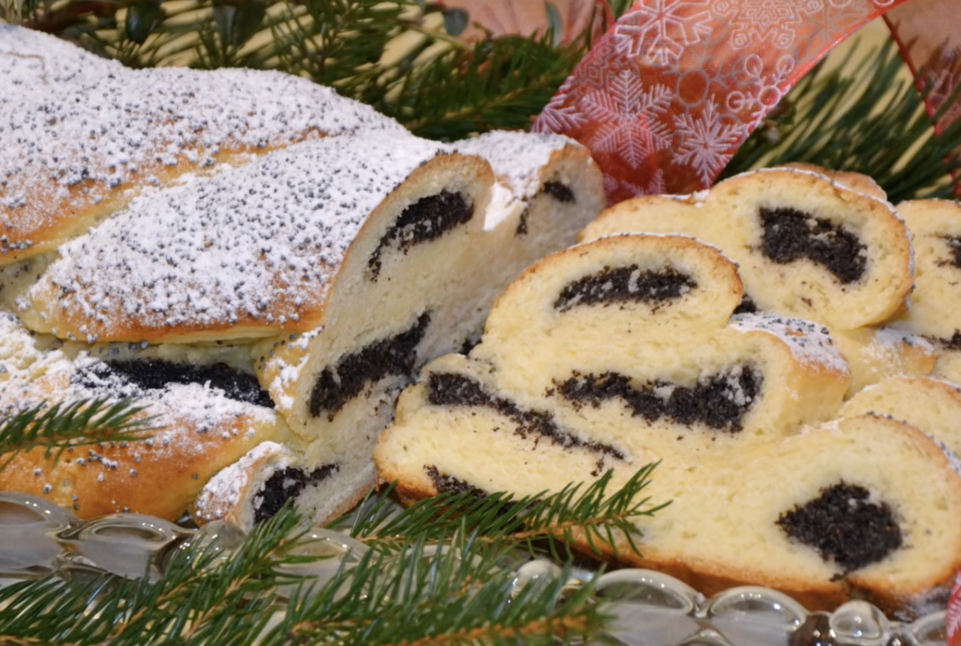 Obrázek k receptu na vánočku plněnou mákem