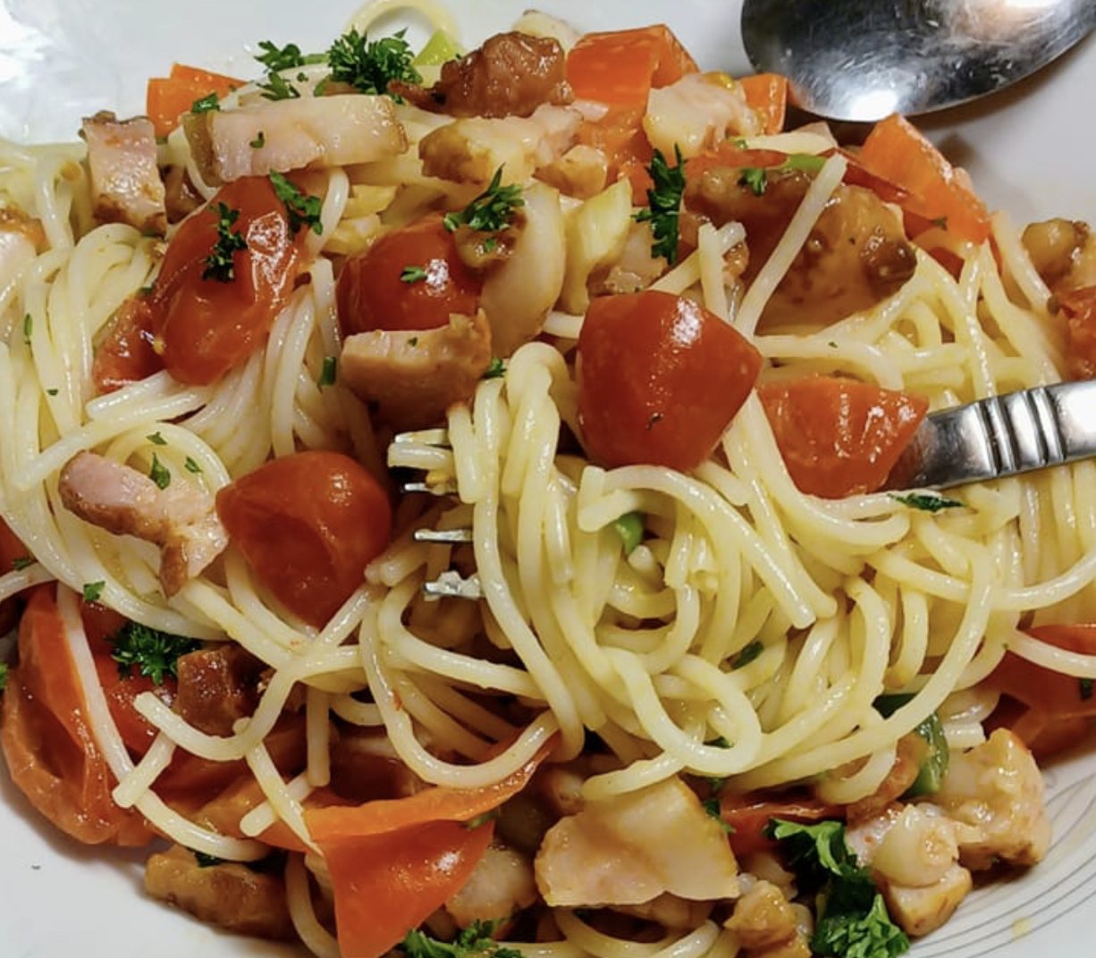 Obrázek k receptu na špagety se slaninou