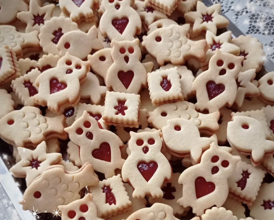 Obrázek k receptu na linecké cukroví