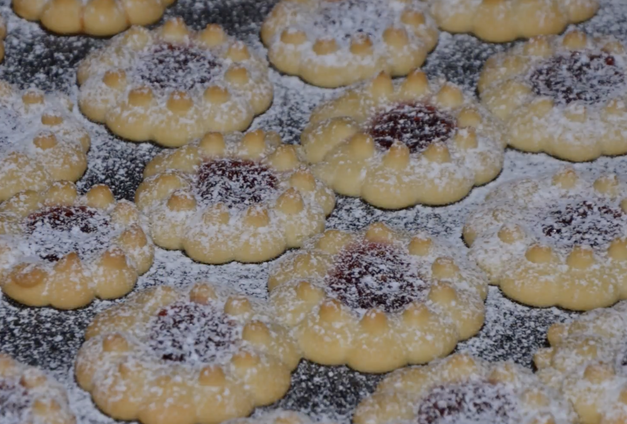 Obrázek k receptu na linecké kytičky