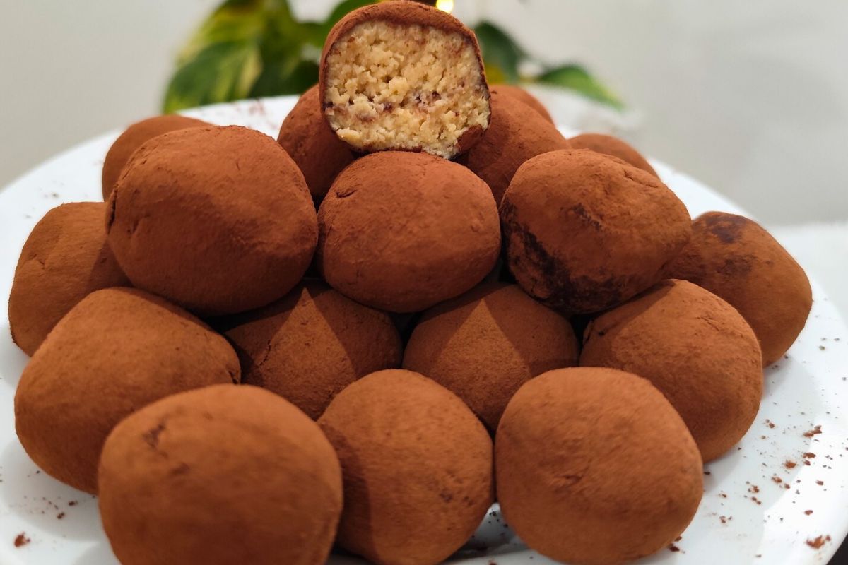 Obrázek k receptu na nepečené tiramisu kuličky