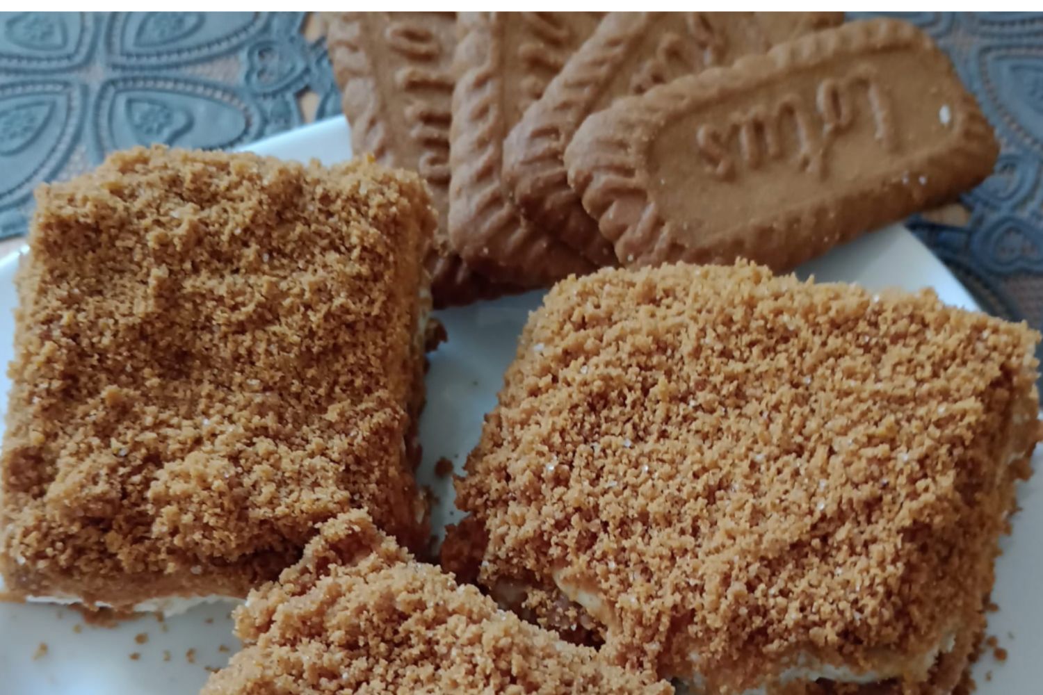 Obrázek receptu na Lotusky , nebo smetanové lotus řezy, s minimem surovin a chutí medových řezů