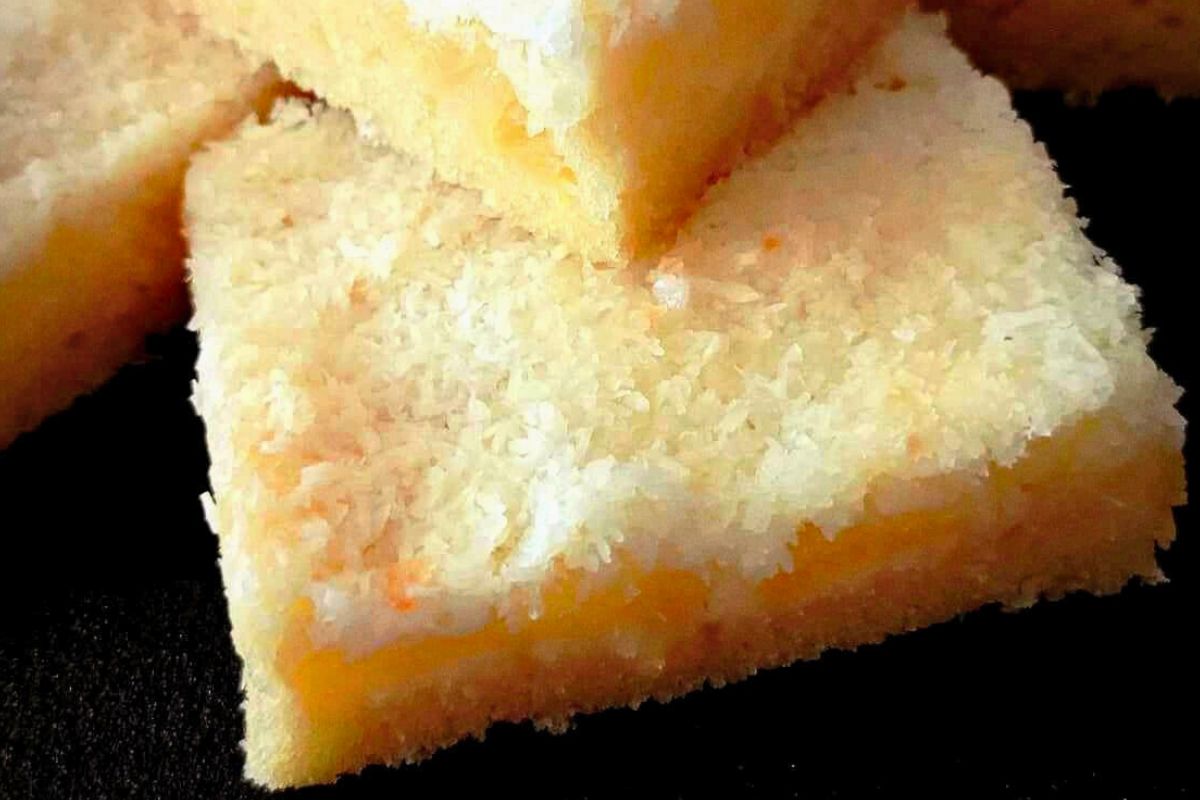 Obrázek k receptu na Rafaelo řezy s ananasem