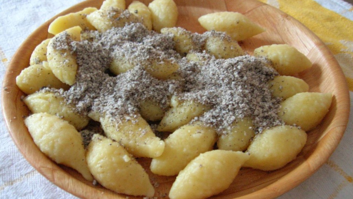 Fotografie škubánků s mákem