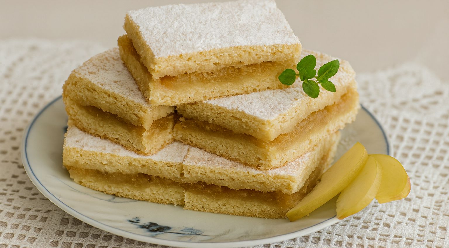 Obrázek k receptu na jablečné řezy