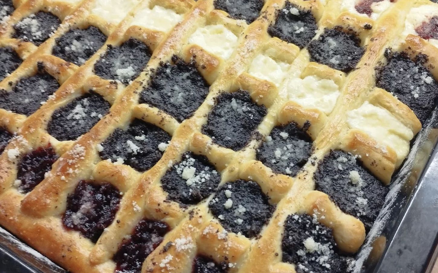 Obrázek k receptu na hranaté koláče na plech