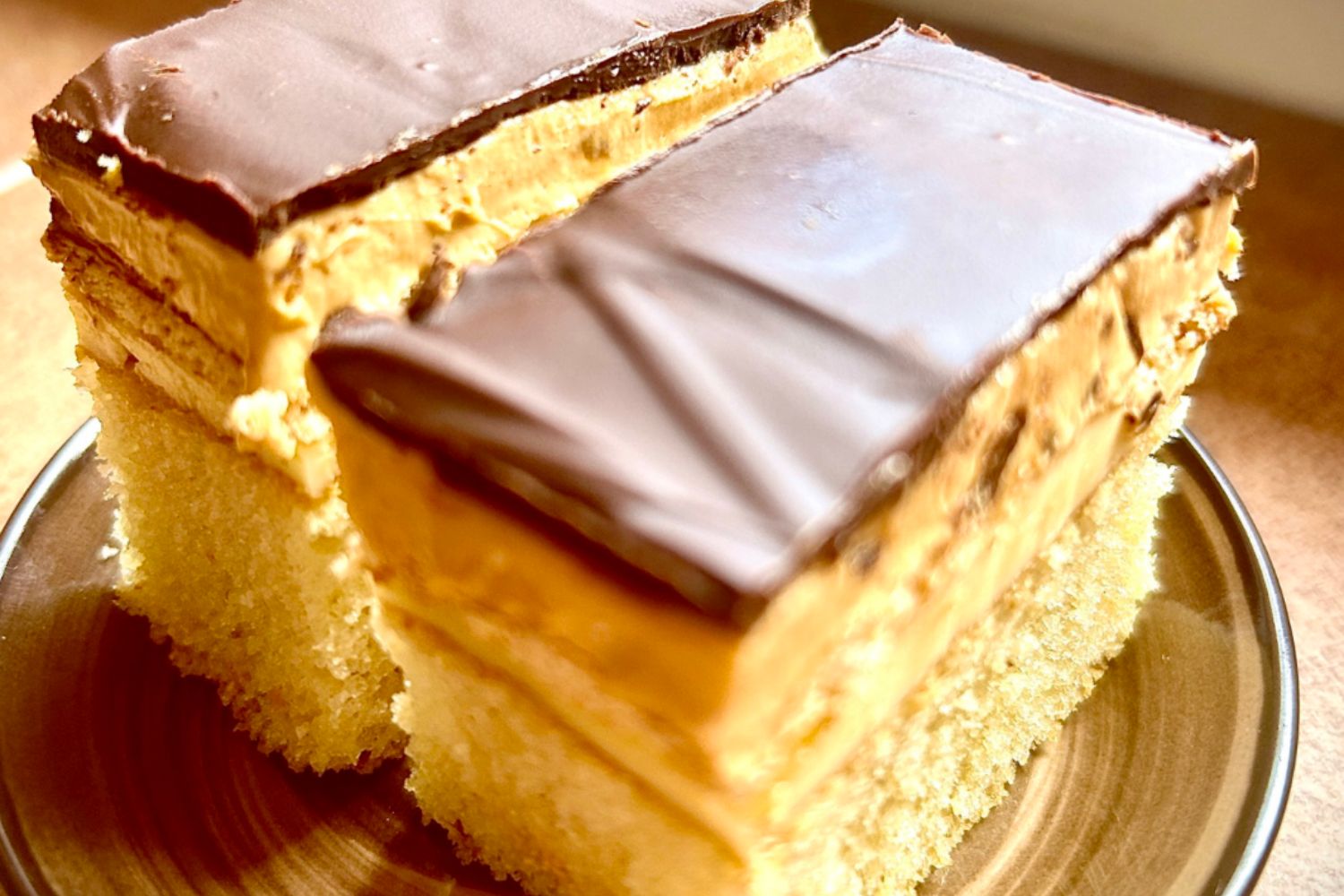 Obrázek receptu na Karamelové řezy se Salkem, slavnostní dezert, který mizí rychlostí blesku