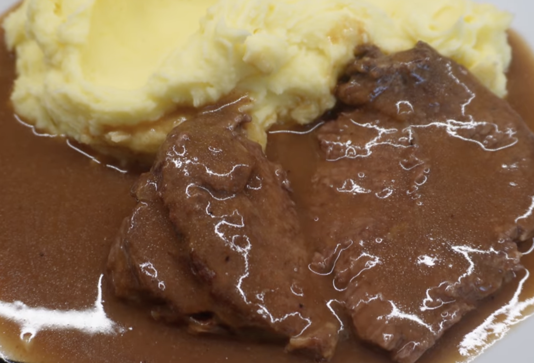 Obrázek k receptu na roštěnou s bramborovou kaší