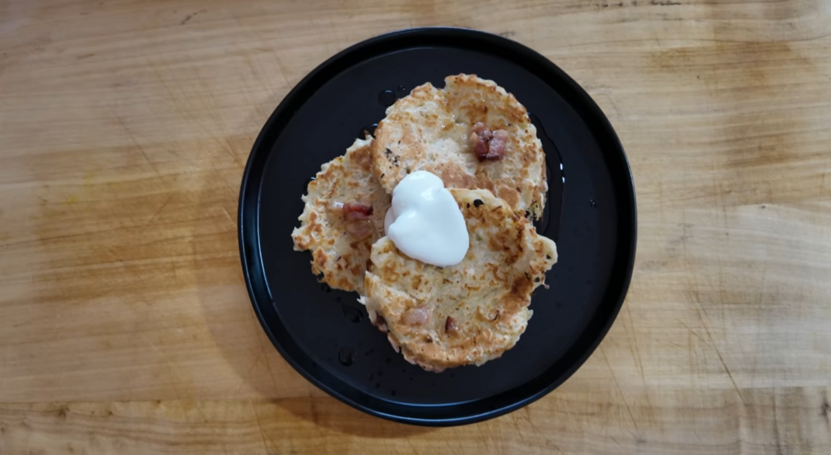 Obrázek k receptu na Křupavé placky z kysaného zelí jako chutná večeře