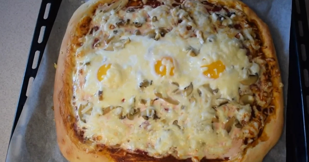 Fotografie domácí pizzy