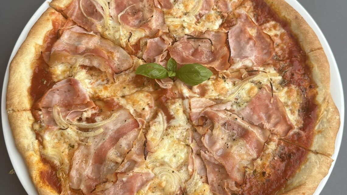 Obrázek k receptu na domácí pizzu