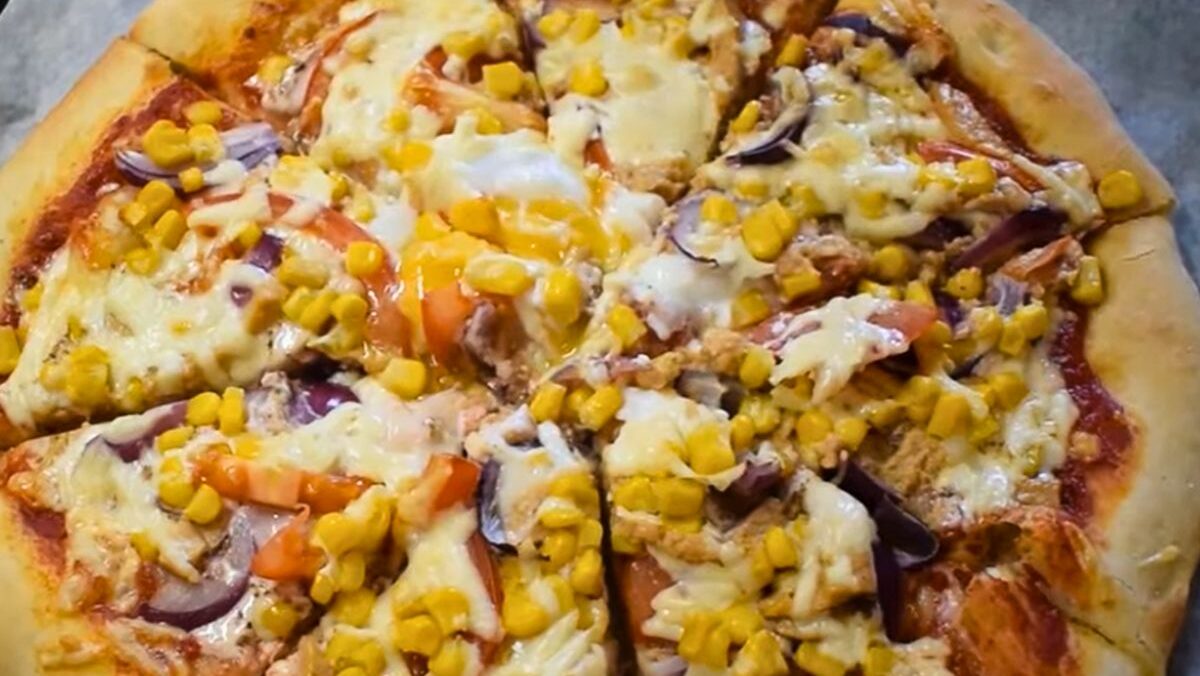 Obrázek k receptu na domácí kynutou pizzu