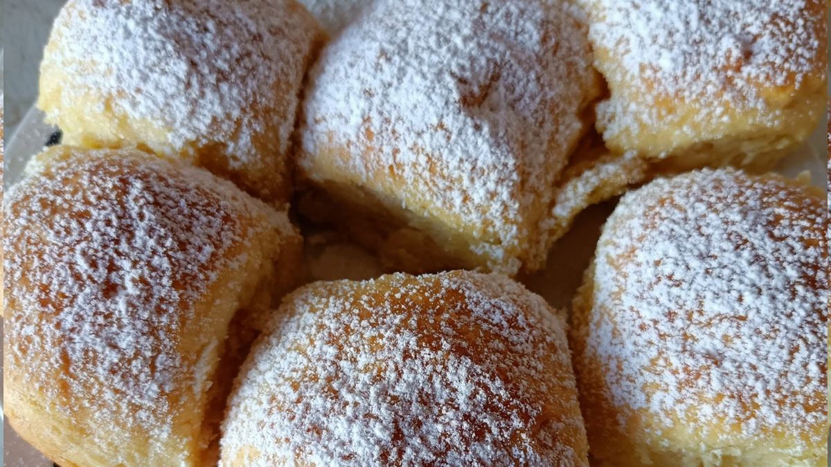Obrázek hotových buchet k receptu na Buchty peříčka