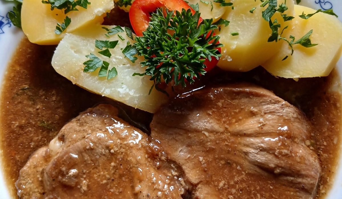 Vepřová plec na medové hořčici