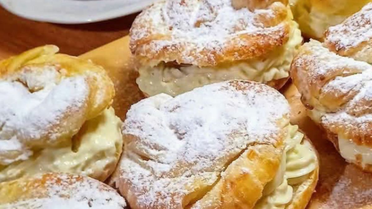 Obrázek k receptu na Větrníky z listového těsta, když není čas ani odvaha na odpalované těsto, někdo si třeba netroufá....